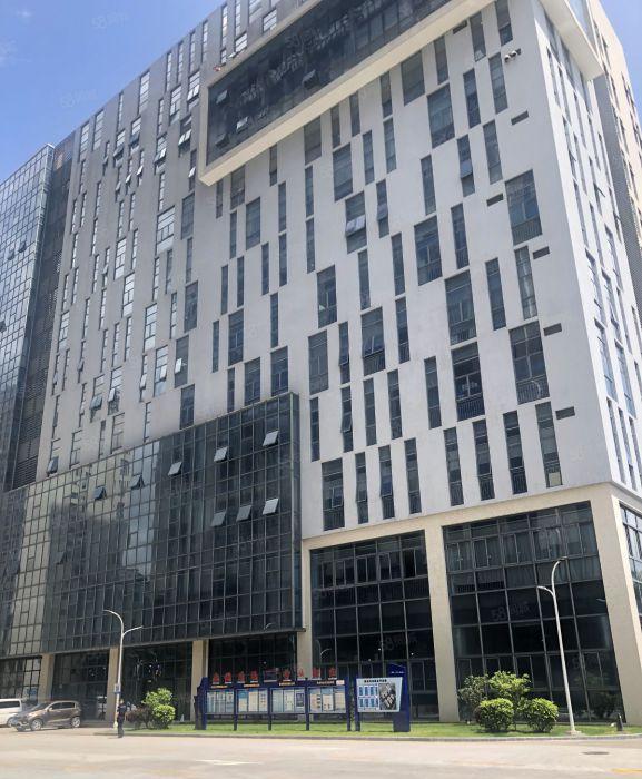 龙华厂房出租免租3个月24元一平方，300平起租精装出租