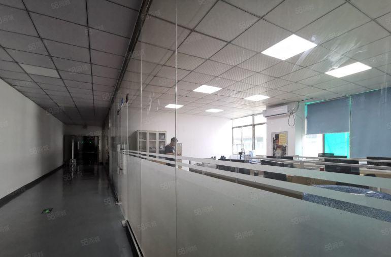 龙华大浪原房东整层1300平实际面积出租带装修一楼，水电齐全