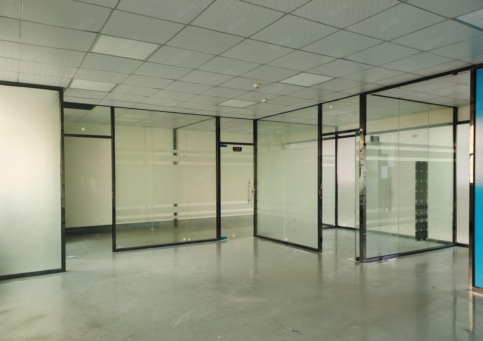 大浪商业中心附近工业园220平精装办公室31格局拎包入驻