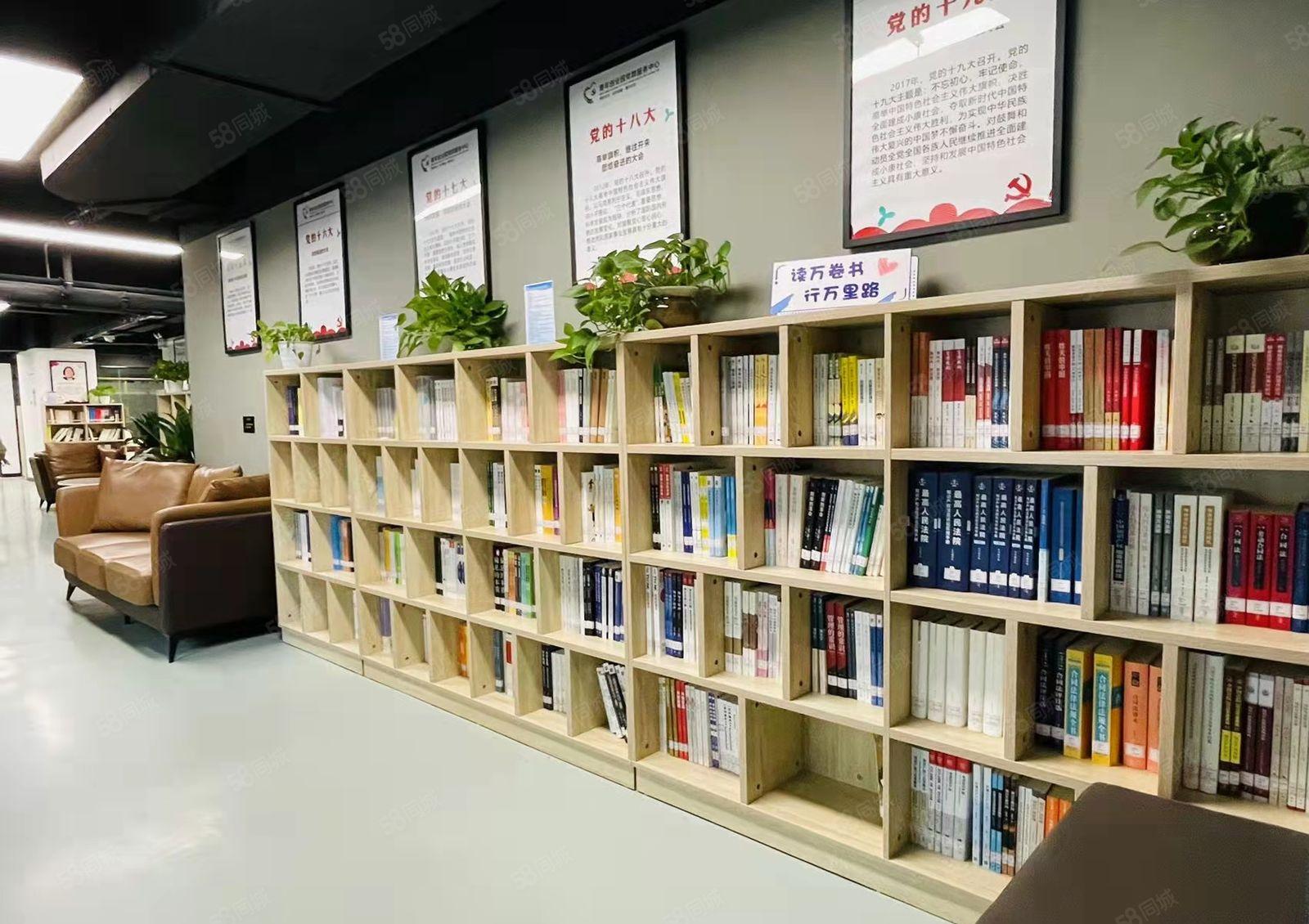 深圳龙华清湖地铁站附近新出283平精装办公室出租