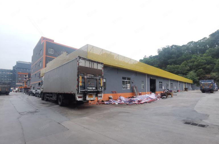 观澜新田观平路边单一层厂房出租2300平米，靠近坂田和平湖