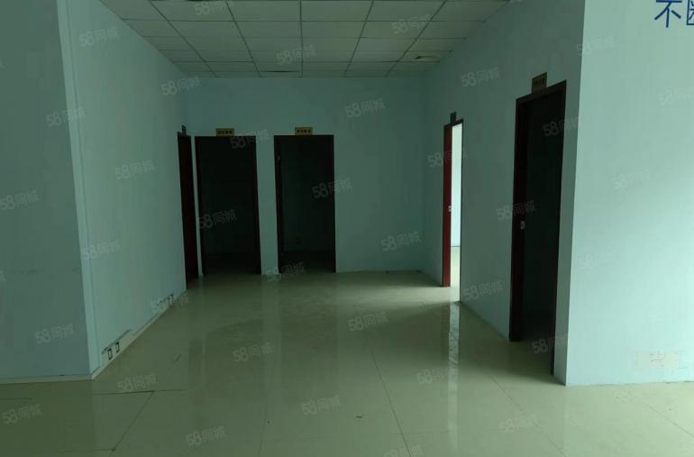 0押房东直租金临街一楼厂房出租特价龙华民治工业园可分租