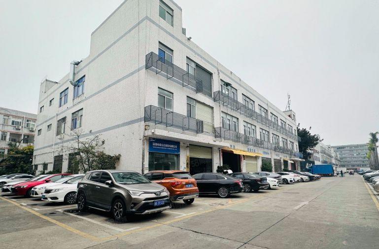 大浪原房东一楼厂房1000平出租！现成办公室车间仓库可分租