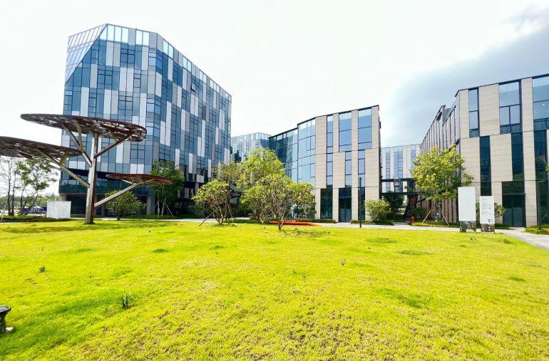 观澜地铁站1000平精装修厂房研发办公室电商仓库低价出租