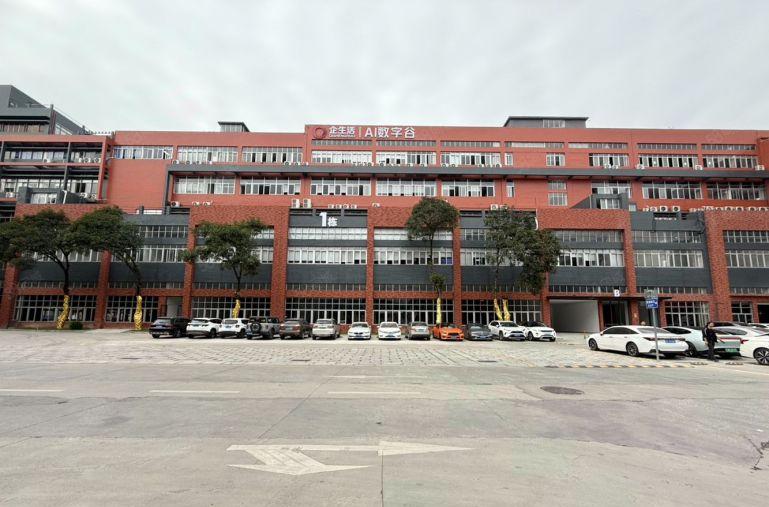 龙华元芬地铁口厂房出租500平起租精装修办公电商仓库