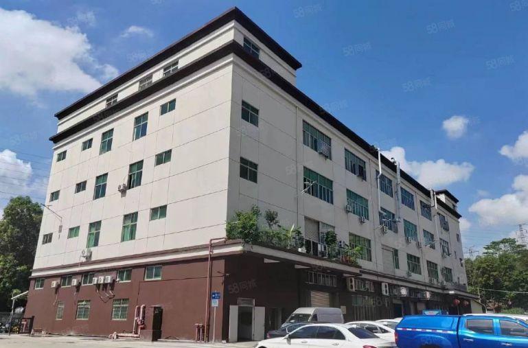 观澜高速口楼上精装修635平，原房东电商仓库地铁口厂房可分租