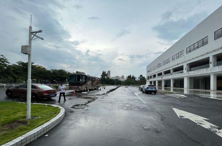 龙华布龙路主干道独栋15000平厂房出租可分租5000平起分