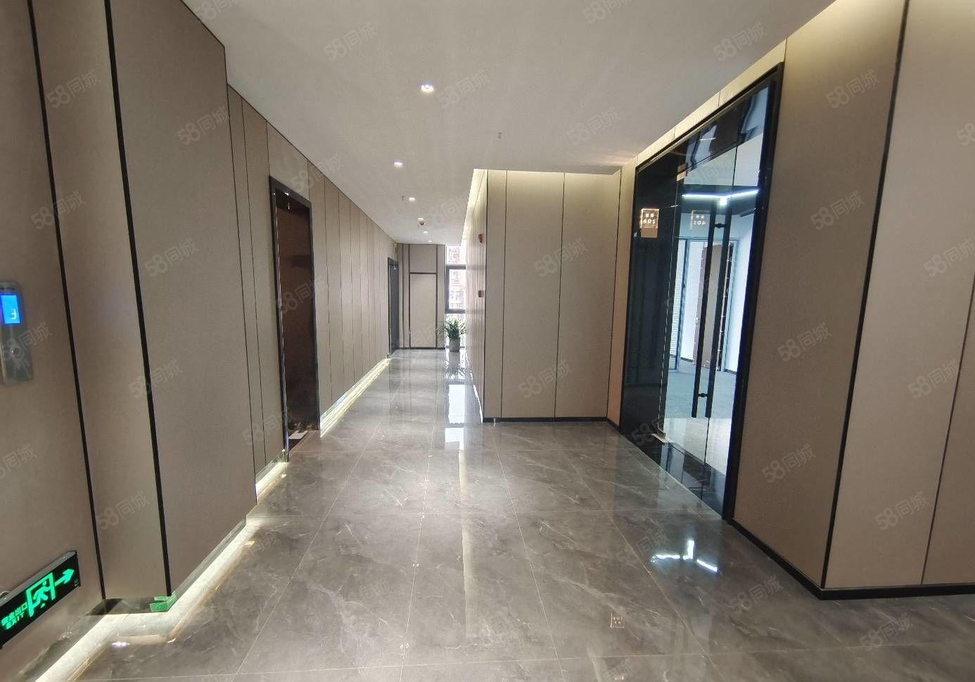 龙华清湖地铁口新出厂房出租600平，全新改造电商园90平起租