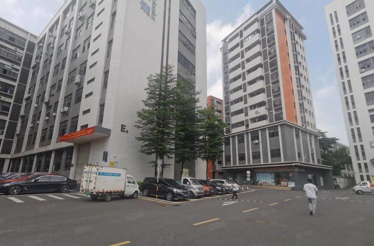 龙华大浪3楼新出整层2000平红本厂房豪华装修适合各种企业