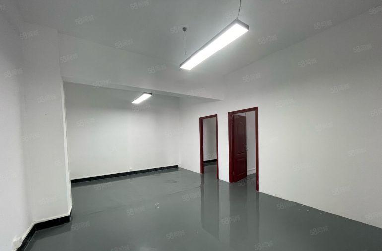 龙华大浪红本工业园200平方米精装修厂房出租 拎包入驻