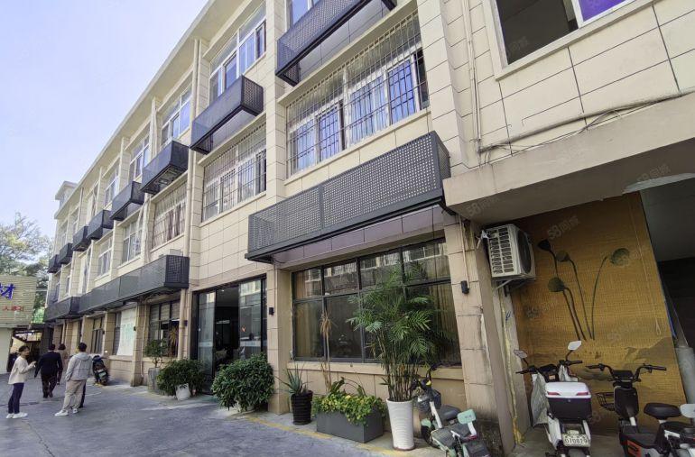 龙华地铁口200米独院独栋厂房低出租实际面积3000平精装修