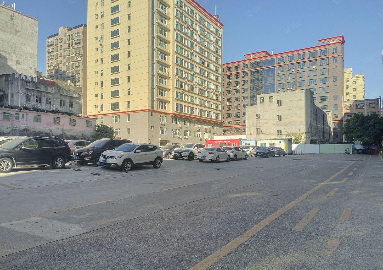 龙华大浪商业中心附近标准厂房3000平出租200平起租空地大