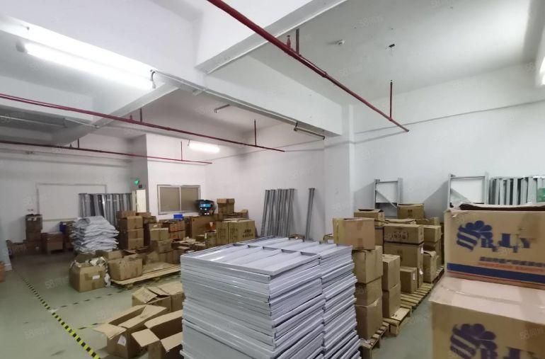 22元起租龙华大浪工业园新出楼上带装修1250平厂房出租分租