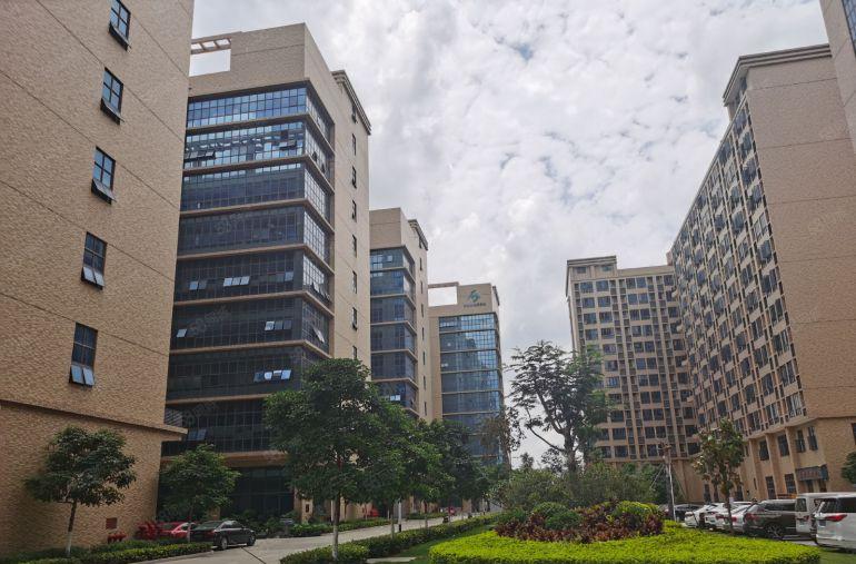 龙华观澜原房东19元厂房仓库一楼楼上2000平200平分租