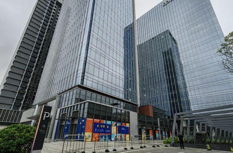 龙华地铁站高新产业园办公研发厂房1000平带仓库车间低价分租