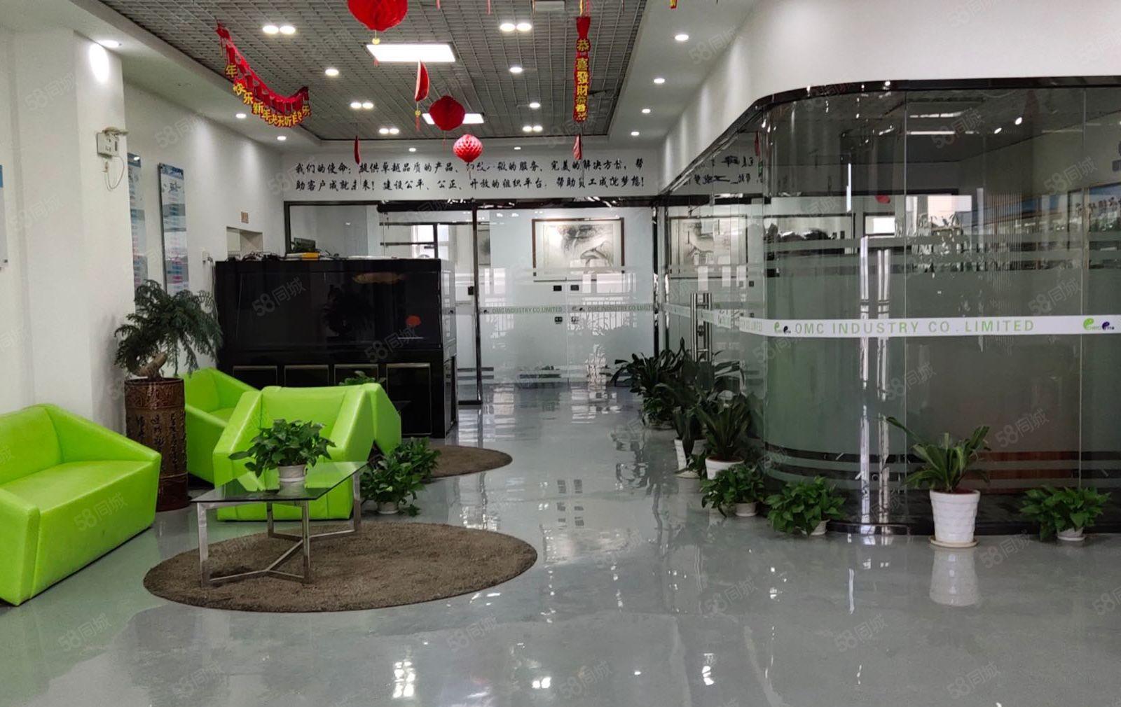 龙华大浪高新园区新出楼上一整层2800平厂房出租