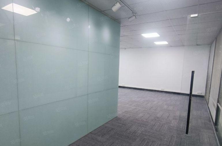 龙华油松精装修厂房273平出租 带办公室