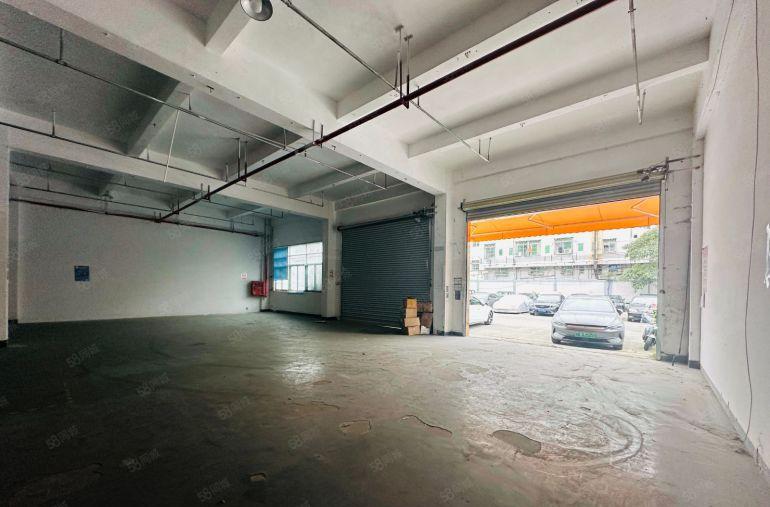 龙华大浪商业中心一楼厂房1050平 原东直租