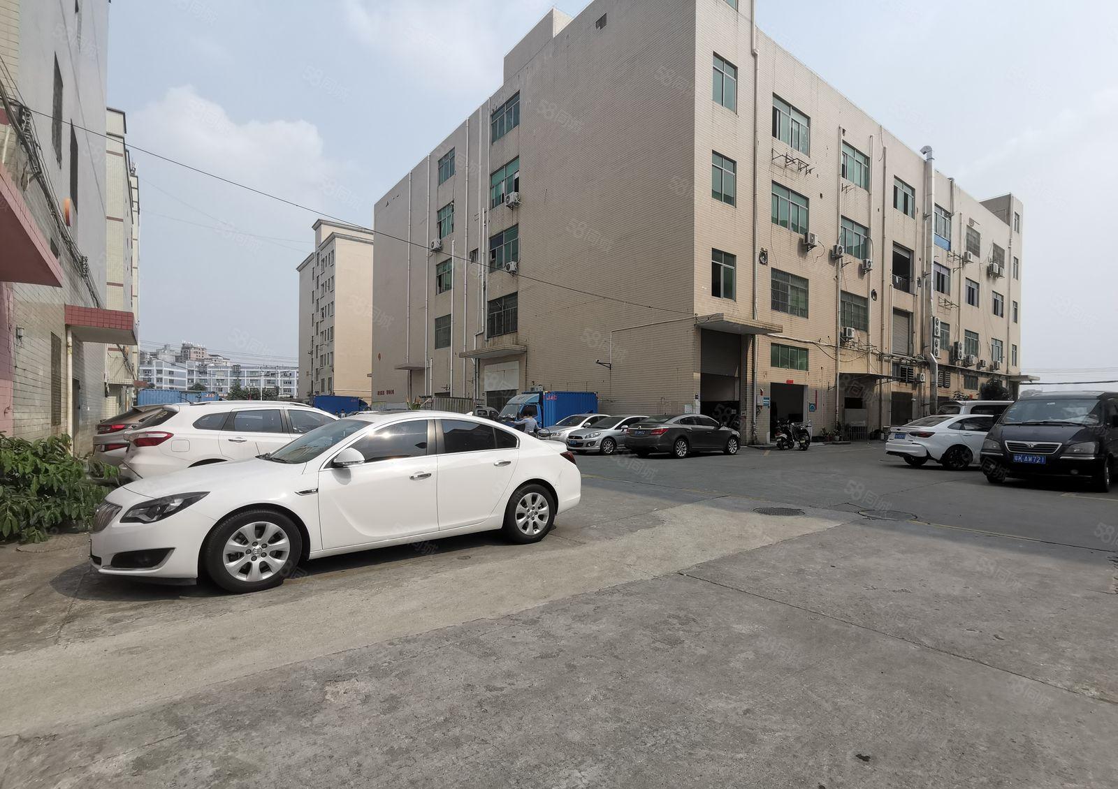 龙华汽车站旁工业园1600平带精装修办公室仓库厂房出租可分租