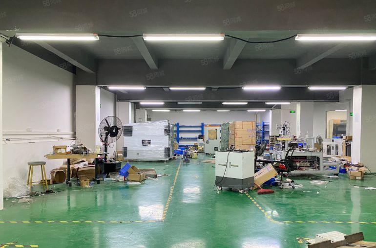 观澜轻轨站附近800平方精装修原房东红本厂房出租 水电齐全