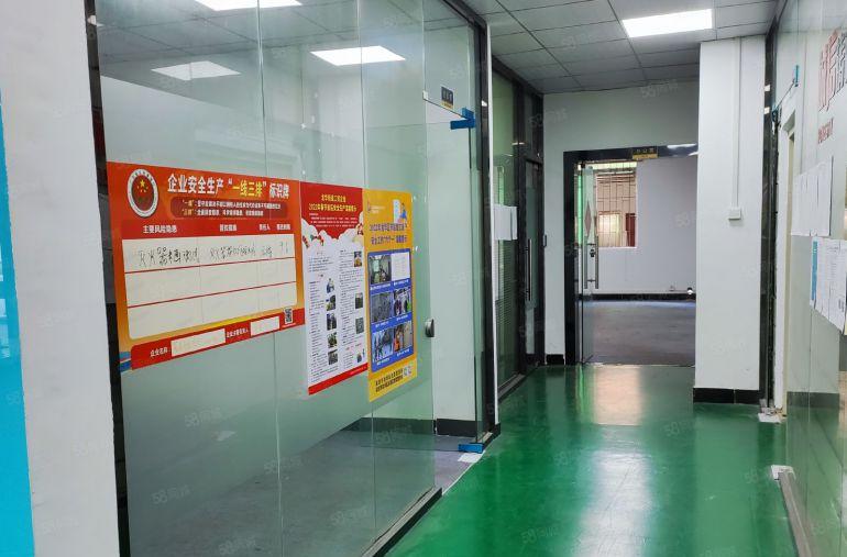 龙华一楼1400平带精装修无尘车间厂房出租沈海高速清湖口附近