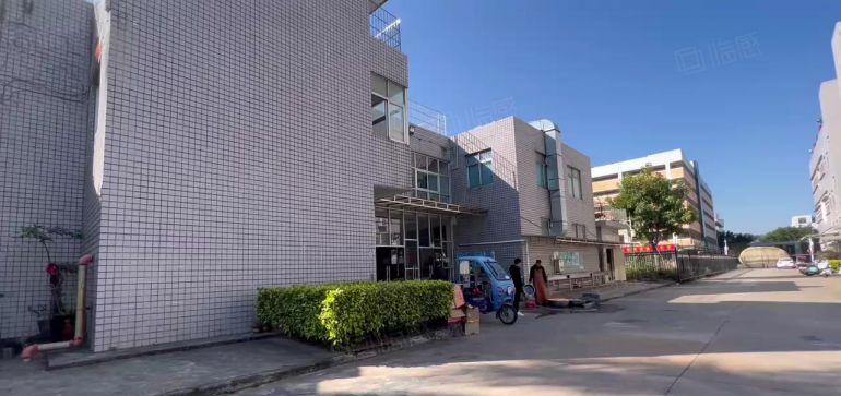 观澜实际面积一楼厂房2600平方仓库出租带卸货平台精装办公室