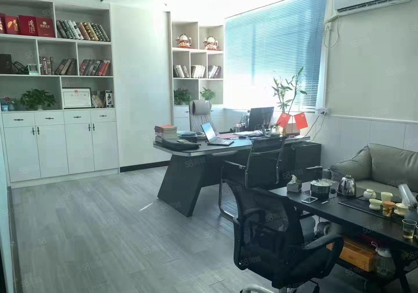 大浪原房东整层面积550平米带装修出租