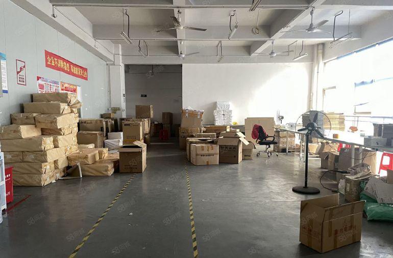 龙华大浪高新园区新出楼上560平米标准厂房有现成装修拎包入住