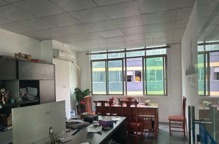 大浪一手房东，月底新空出850平带精装修厂房