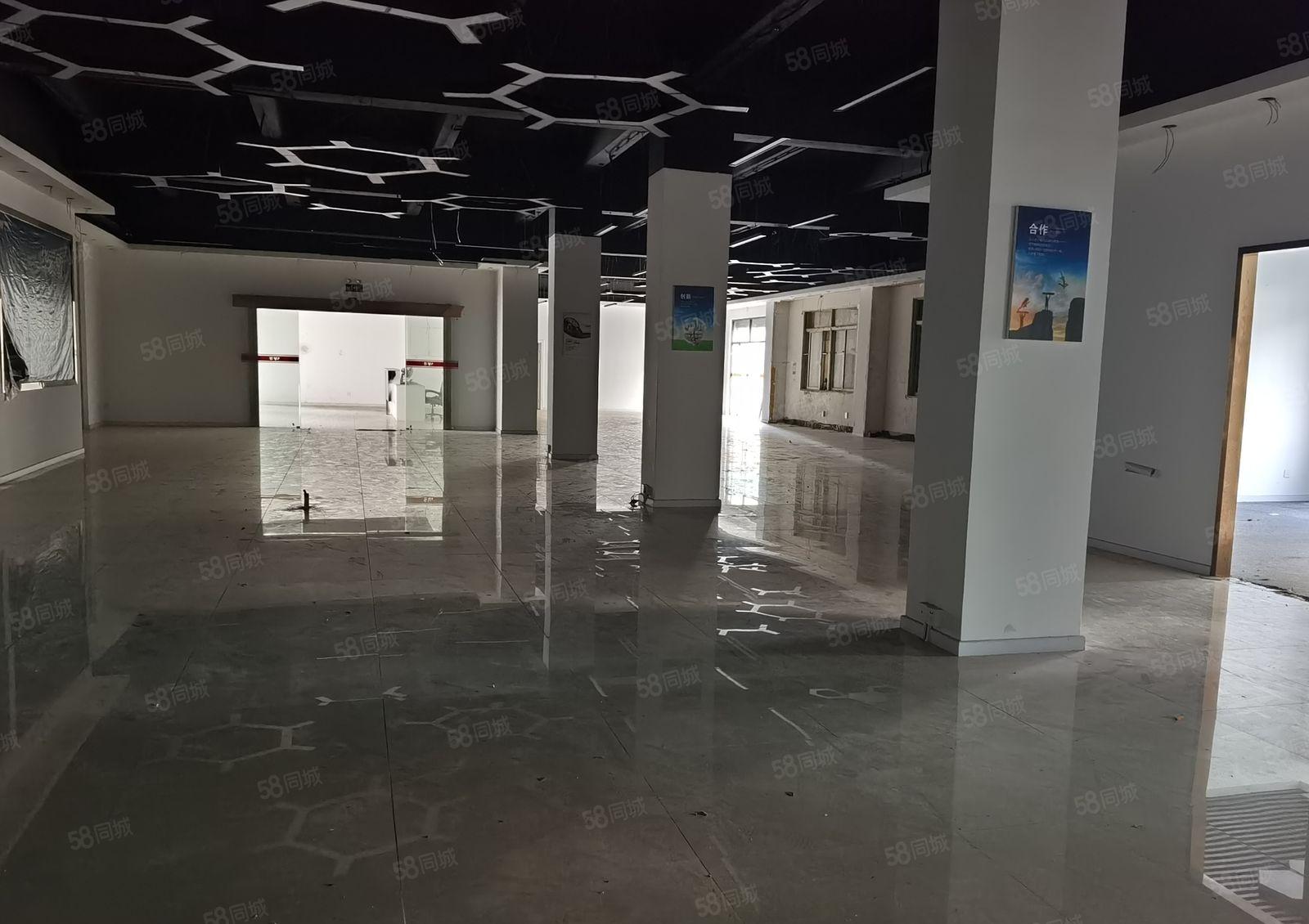 龙华清湖高速口附近独院独栋厂房一到四层4500平米出租两吨货