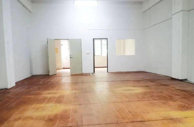 龙华大浪南路工业园 厂房 178平，单价23，2加1格局