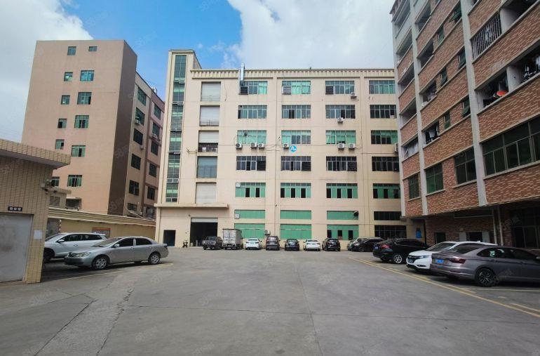 龙华清湖原房东厂房出租一楼1100平二楼2200平带装修