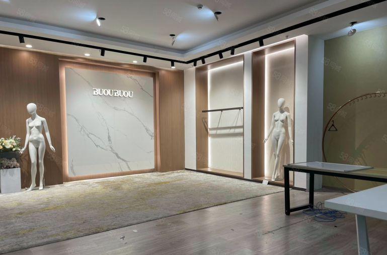 龙华大浪红本科技园整层精装修1000平米厂房出租 服装可补贴