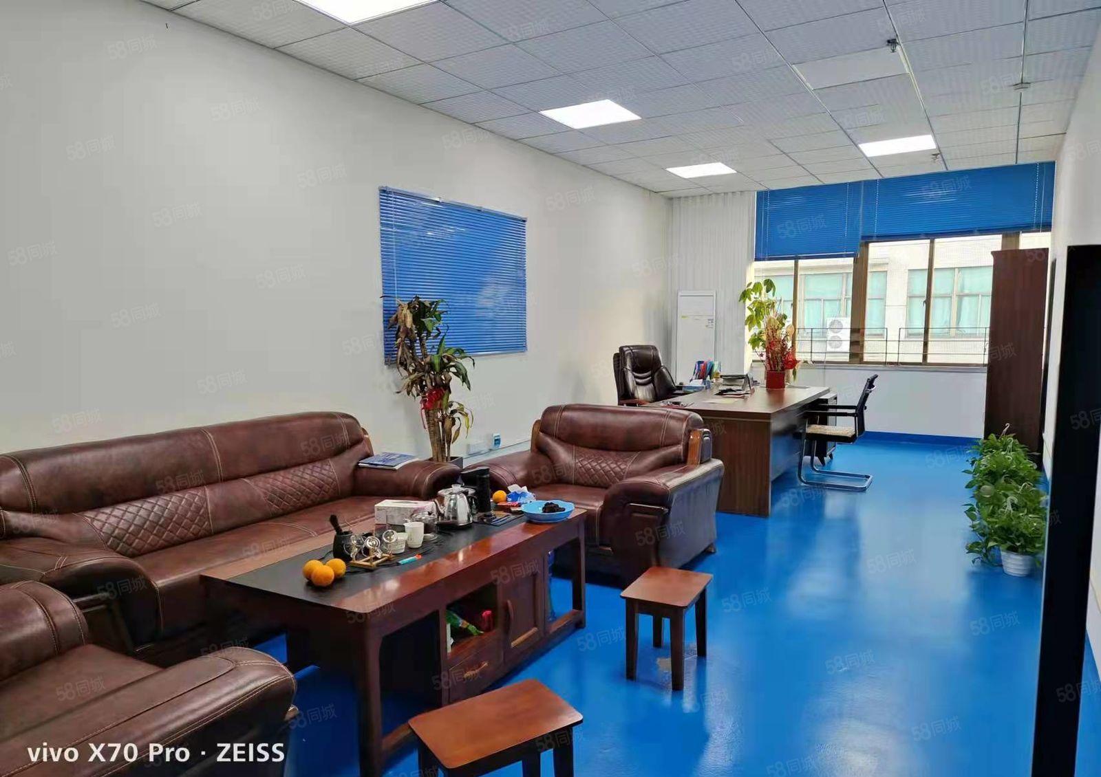 深圳龙华大浪商业中心附近1100平精装无尘车间红本厂房出租。