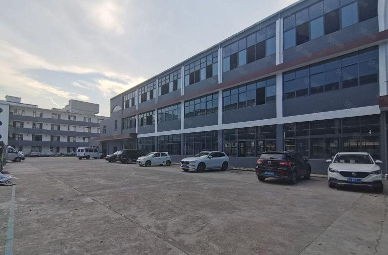 龙华民治精装修办公室仓库厂房出租100平至2000平分租招租