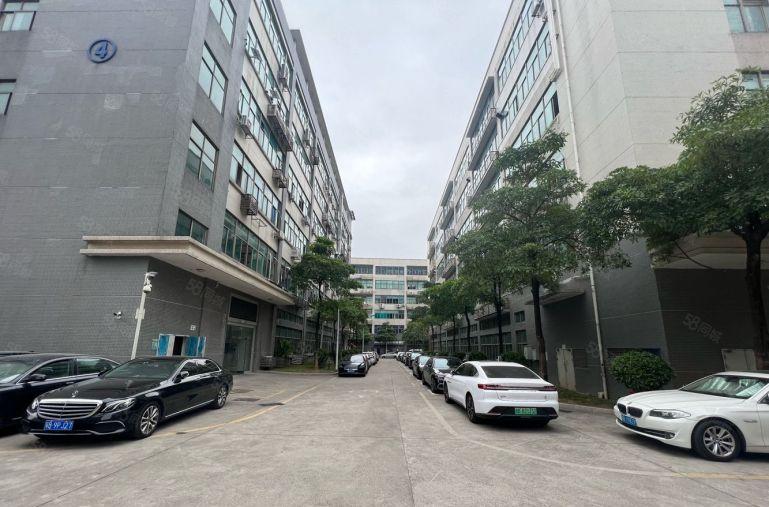 龙华大浪商业中心原房东厂房1296平红本面积出租0公摊