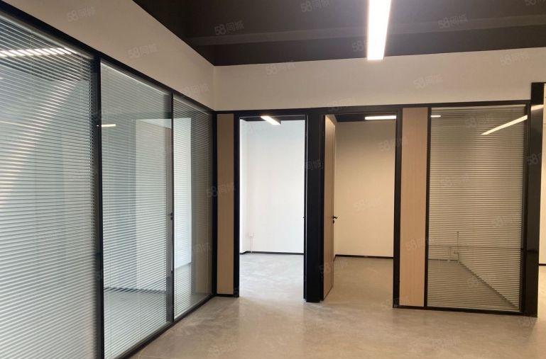 龙华清湖，小面积办公室120平，180平，220平等出租