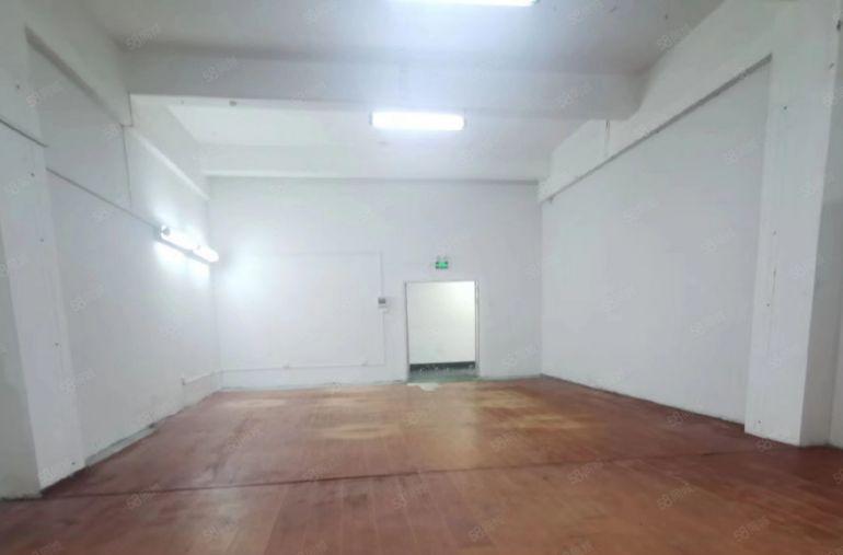 龙华大浪南路工业园 厂房 178平，单价23，2加1格局