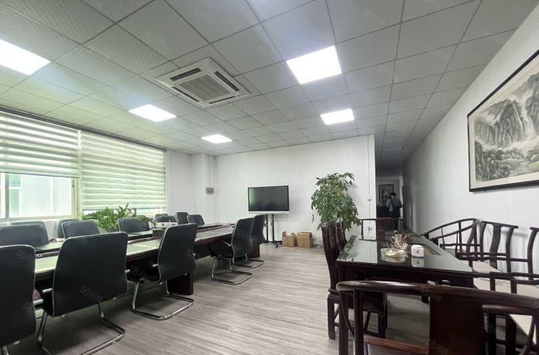 龙华元芬地铁站 2000平米精装修 原房东厂房出租 位置好