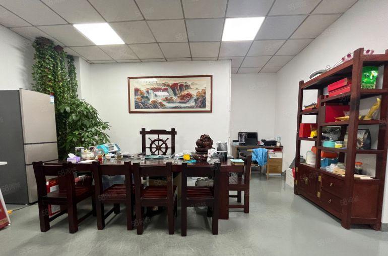 龙华大浪580平原房东工业园低价厂房仓库出租带现成装修