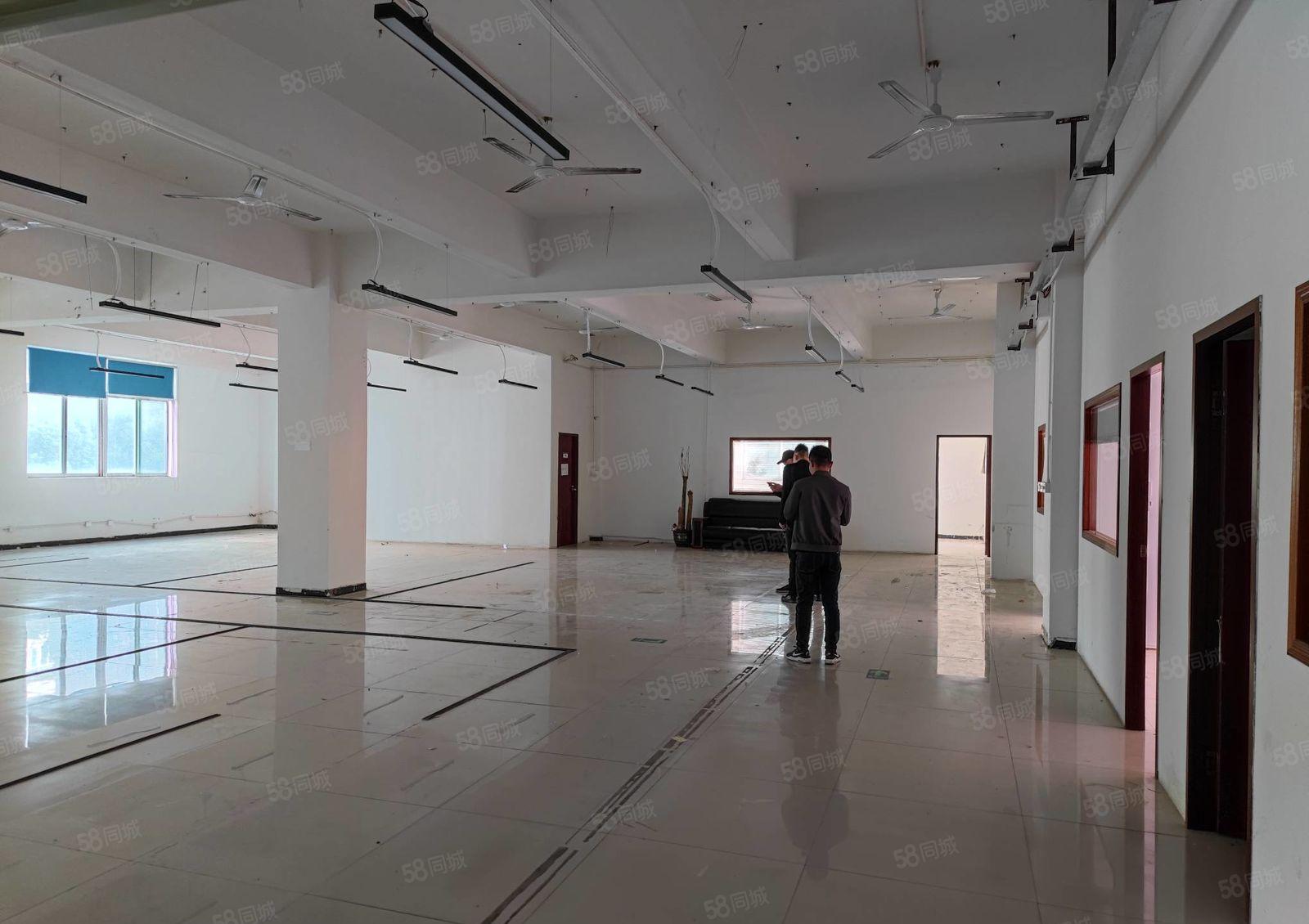 龙华大浪商业中心附近新出1200平工业厂房出租