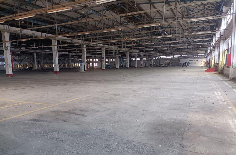 龙华富士康附近独院1.4万厂房仓库出租可分租200平超大空地