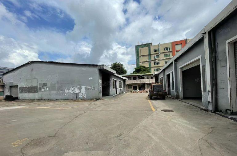 龙华原房东一楼厂房6000平，可100平起分租仓库电商精装修