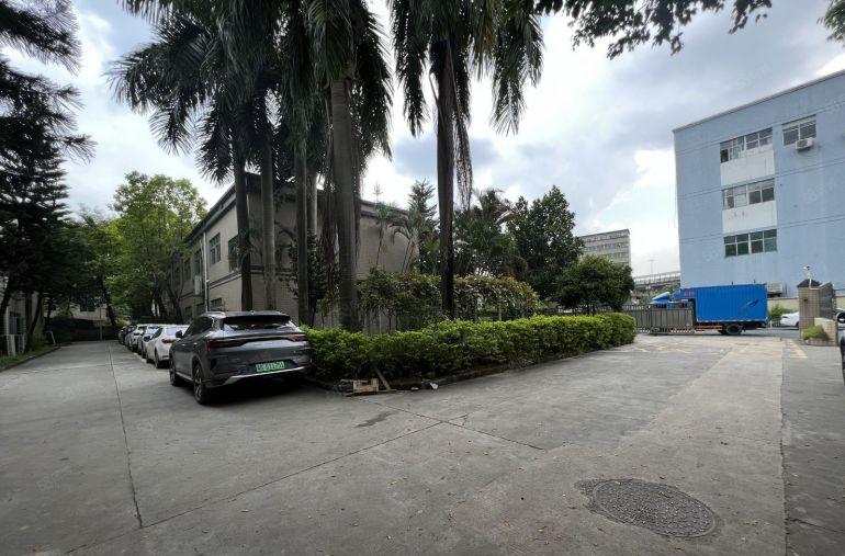 观澜花园式红本原房东独院厂房8500平方出租1500平起分租