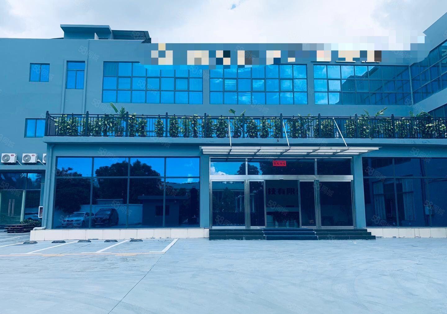 龙华清湖地铁口小独院带精装修无需转让费