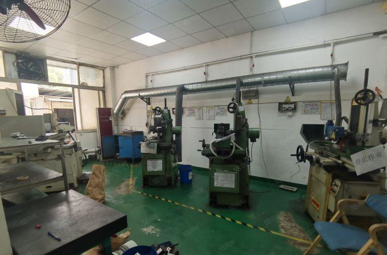 观澜福民一楼650平标准厂房带精装修办公室厂房出租