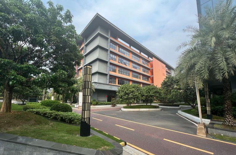 龙华民治 独门独院8000平研发办公厂房出租500起租