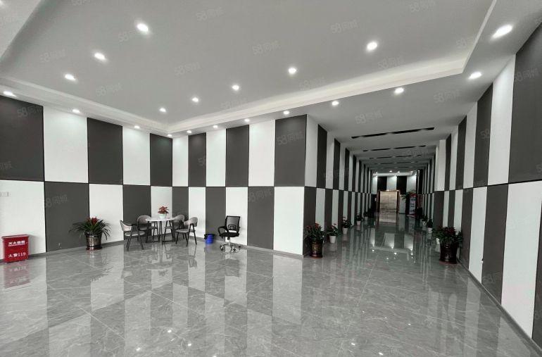 龙华清湖地铁口创意园1000平精装办公电商仓库出租