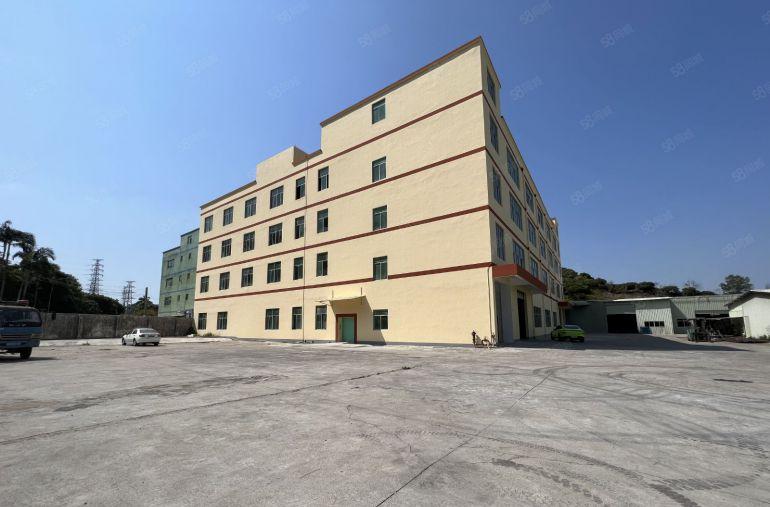 龙华原房东红本独院一楼厂房2000平方出租空地大带卸货平台