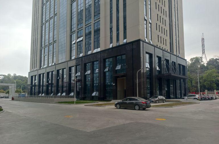 企业总部原房东龙华大浪工业园8800平全新厂房仓库出租